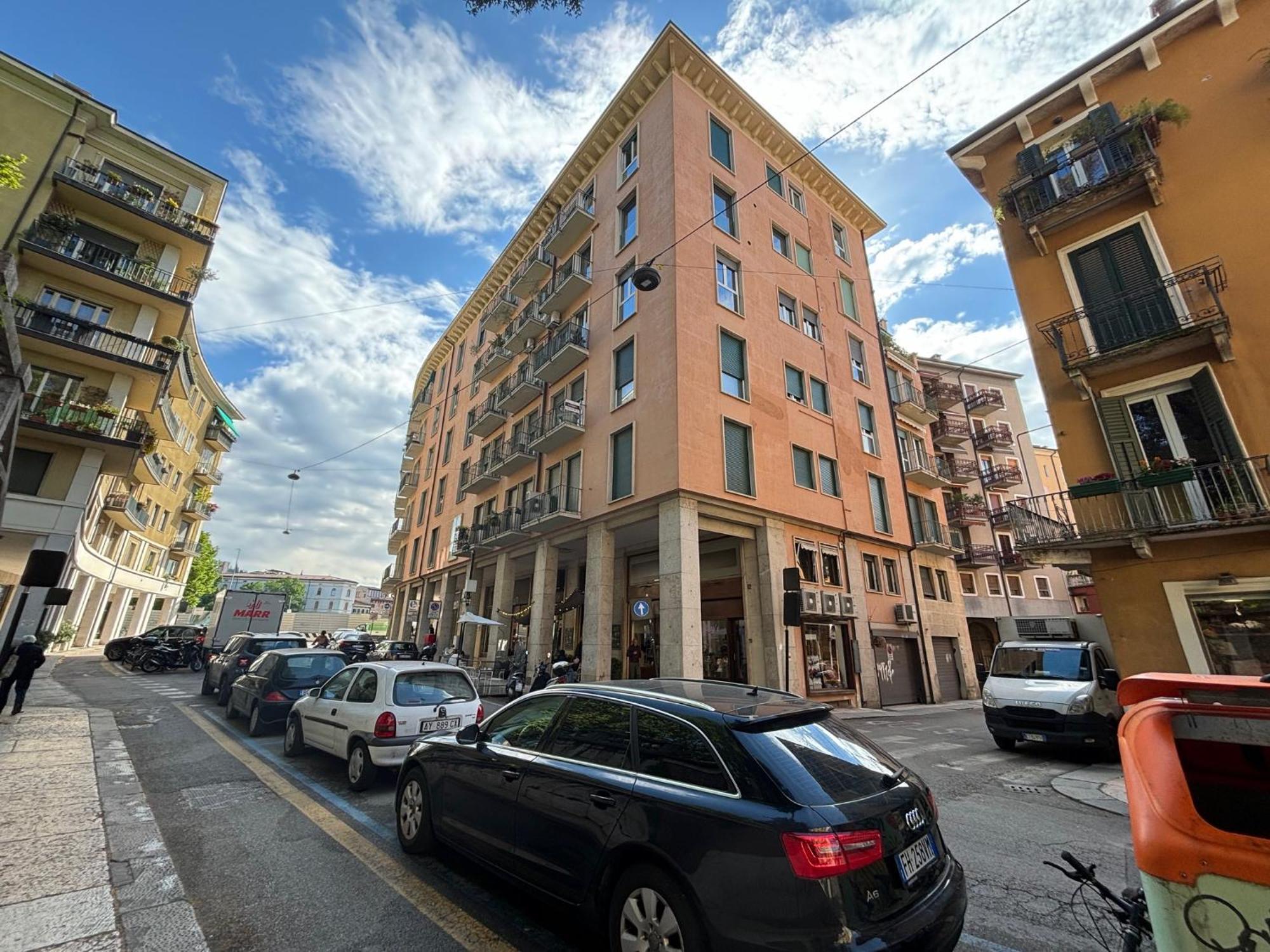Veronajourneys Emilei Exterior photo