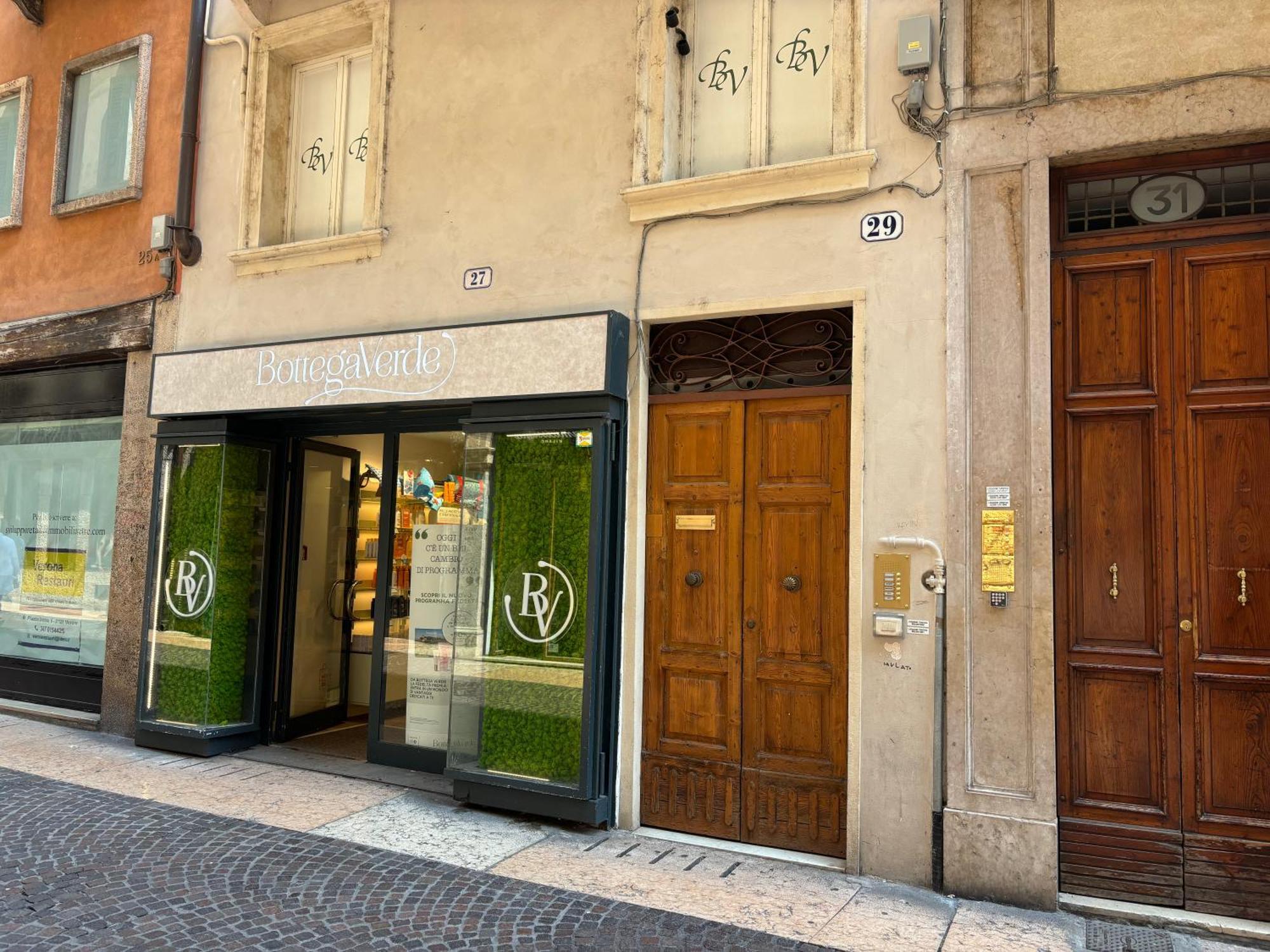 Veronajourneys Emilei Exterior photo